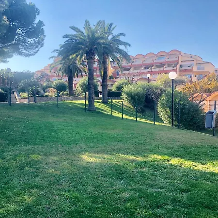 Splendide Dans Haut De Gamme 113 Appartement Antibes
